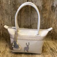 HandmadebyRD - Hier findest Du liebevoll handgefertigte Taschen auf kasuwa
