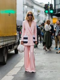 Fashion Bloggers Aren’t the Problem