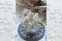 Made by Manu: 3-D Royal Icing Snowflake