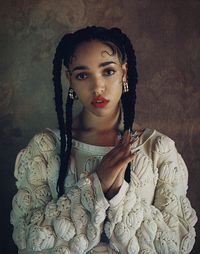 Find your style, modeling, posing, fashion and beauty inspirations @MonicaHahnPhotography. #MonicaHahn #Photography #portrait #fashion #photoshoot #fashion Music’s new minimalist: FKA Twigs Photograph by Jaime James Medina; W magazine April 2014.