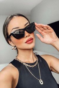 Conheça os óculos de sol Lba, diversos modelos e cores para combinar com o seu look. Aproveite!