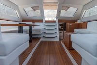 Mylius 76 Deck Saloon