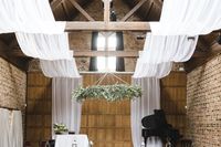Hanging floral wreaths are going to be one of the big 2018 wedding trends. Whether you’re in a luxury marquee or indoors, why not add some greenery to your décor?
