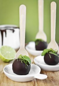 Mojito Cheesecake Pops