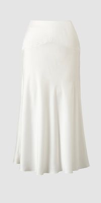 Crafted in a luxurious, sand washed silk satin, the Clover Skirt sits naturally at the waistline with a beautifully contoured yoke. As a midi length style it is perfectly paired with the Cecily Top for both daytime to evening wear.