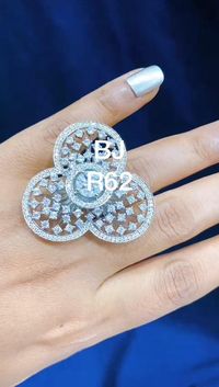 Price: https://t.me/ArtistryC_Looksfab_Fashion/69966 Click on the link for more designs: https://artistryc.in/tag/simple-ring-design/ Ask and Order on Whatsapp +919619659727 -- wa.me/919619659727 #diamondring #diamondrings #diamondringset #fingerring #LadiesRing #ladiesring #diamondjewellery #diamondjewelry #diamondjewellery #partywearjewellery #weddingjewelry #bridaljewelry #SouthIndianJewellery #ArtificialJewellery