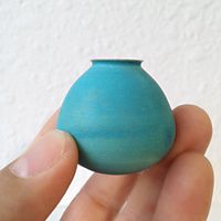 Jon Almeda, IGMA fellow - ceramic pot thrown on a potter's wheel; style is modeled after Rose Cabat feelie pot; sold on ebay for $54