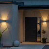LED outdoor wall light Pavia - elegant lighting around the house The modern Pavia outdoor wall luminaire has powerful and energy-efficient LEDs that emit a warm white light. The housing of the Pavia outdoor luminaire is made of painted aluminium and has a clear diffuser on the inside. The light of the built-in LEDs shines elegantly upwards and downwards and is also emitted through the small open strip on the top of the luminaire. This creates an optical effect, which is the special feature of th