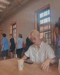 :) on Twitter: "pledis_boos 🤎 https://t.co/p47dP2CjnW" / Twitter