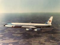 DECKED OUT IN BLUE, WHITE, AND SILVER WITH THE WORDS "UNITED STATES OF AMERICA" EMBLAZONED ON ITS SIDE, SAM 26000'S LIVERY BECAME THE MOST ICONIC IN AVIATION HISTORY. THE AIRPLANE'S LOOK IS THE BRAINCHILD OF LEGENDARY INDUSTRIAL DESIGNER RAYMOND LOEWY. FORMER FIRST LADY JACQUELINE KENNEDY IS ALSO SAID TO HAVE CONTRIBUTED TO THE STUNNING DESIGN.