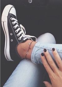 I'm gonna love this sports shoes site!How cute are these runs shoes?them!wow,it…
