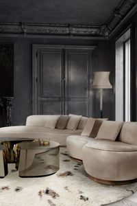 A living room with a simple but luxury design and the Oslo shaggy rug completing the look with comfort and beauty. With high-quality materials and a long snow-white pile, the Oslo rug transforms this living room in a cozier and more comfortable way.