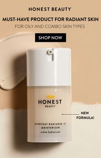 Look radiant everyday—even with oily, combination or dry skin! Honest Beauty's Everyday Radiance + C Moisturizer is a must-have product to add to your skincare routine. This lightweight, antioxidant-rich moisturizer gives you instant radiance and up to 24 hours of more hydrated skin. Plus, the classically-loved formula is now fragrance-free, with added benefits like Squalane, Vitamin C + Niacinamide that combine powers to help create a more hydrated, happy complexion.