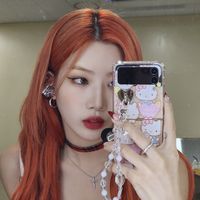 loona kim lip icon