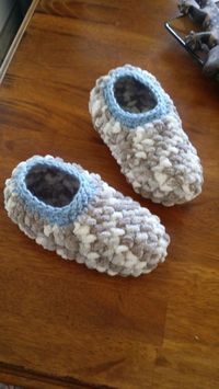 Super easy slippers | lisajeannine