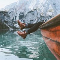 Morning boat rides in one of the most magical lakes in Italy...✨