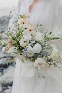 Flirty Fleurs - #WeddingWednesday :: Butterfly Ranunculus Bridal Bouquets: Emma Lea Floral | Sara Lynn Photography #MetalMoss |… - View More