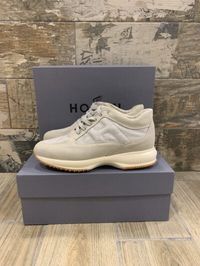 #Scarpe Interactive #Hogan #Donna, in tessuto tecnico e nabuk.Vieni a scoprire l'#offerta prezzo #Outlet #AlbanoLaziale