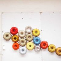decorative uses for vintage baking pans