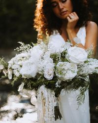 Afloral.com on Instagram: “Calling all brides! Check out this mixed dried + faux custom bouquet. 💐 Create your own custom beauty with @gracefullybloomed for your big…”
