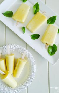 Mango and yogurt ice pops