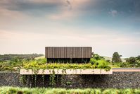 Gallery of The Gates / Bloc Architects - 1