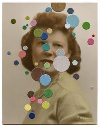 Broderie sur photographie rétro par Julie Cockburn