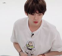 Credit to the owner. Do not edit. #V #Taehyung #뷔 #태형
