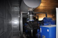 Proyecto "llaves en mano" de instalación de 4 grupos electrógenos con una potencia de 1100kva en Hospital de Reus.// Turnkey project for the installation of 4 generators with a power of 1100kva in Reus Hospital.//Projet "clé en main" pour l'installation de 4 générateurs d'une puissance de 1100kva à l'hôpital de Reus.