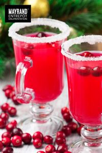 On a ce qu’il faut : le punch de Noël non alcoolisé de Canal Vie ! 🎉 Pour la recette https://loom.ly/s3uqtts Pour les ingrédients sur Mayrand.ca #cocktail #virgindrink #mocktail #christmas #recipe #holidayrecipe