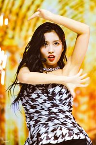 19/09/23 Feel Special Showcase #TWICE #MOMO #모모 #モモ