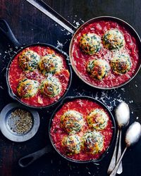 Cook down the sage and garlic sauce on the stovetop, drop in little morsels of deliciousness before baking into crispy, bubbling perfection.