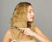 We turned to the experts to find out how to modify the Curly Girl Method for wavy hair. Spoiler alert: There are some key changes.