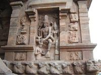 Indian Heritage - GANGAIKONDA CHOLAPURAM BRIHADEESWARAR KOIL - Siva Temple
