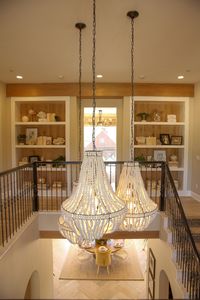 Bill Davidson, along with his A-team at R. Douglas Mansfield Architects, put their American Heritage stamp on it by designing farm homes with an adobe ranch style. Check out the post for a detailed look into this Davidson community American Farmhouse Dream! #farmhouse #citygirlgonemom #davidsoncommunities #dreamhome #farmstyle #homedesign #chip&joanna #theoaksfarms #billdavidson #socal