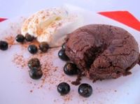 Low-Carb Kuchen Dessert mit flüssigem Kern www.fettich.de