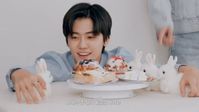 @LOOKSNJM jaemin having a happy meal with his family in the future 🥰