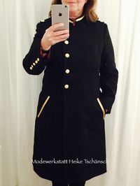 MODEWERKSTATT HT: Mantel im Militarystyle