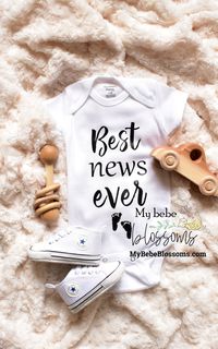 Pregnancy announcement onesies photo props