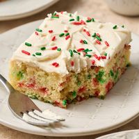 Christmas Funfetti Sheet Cake - Handle the Heat