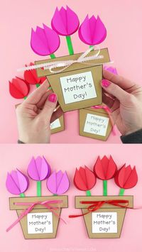 If you’re looking for a gorgeous Mother’s Day gift for kids to make this year, this Mother’s Day flower pot craft can’t be topped. Our template makes the flower pot an easy kids craft to make and mom or Grandma will adore the special message hidden inside the pot when she opens it up on her special day. #iheartcraftythings