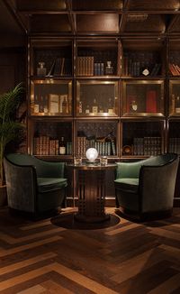 Foxglove | Secret bars are nothing new, of course, but very few have mastered the quirky yet elegant style of the newly opened Foxglove tucked away on Duddell Street, at the heart of the city’s Central district.The speakeasy-style lounge bar is accessible only via an unmarked entrance hidden inside a walk through boutique of classic hand-made Fox umbrellas showcased Kingsman-secret-service-style within sleek brass-edged wall cabinets #hongkong