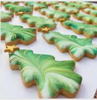 Marbled christmas tree cookies