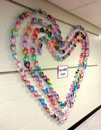 Art with Mrs. Nguyen (FKA - Art with Ms. Gram): My Paper heART Chain!