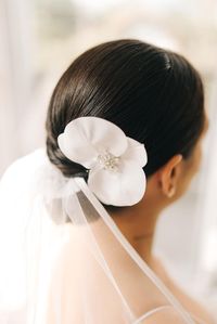 Destination wedding com decor boho e corset no vestido de noiva