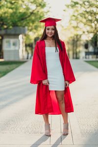 #senior #seniorphoto #seniorphotography #photography #capandgown #cap #gown #graduation #seniorcapandgown