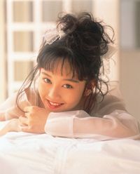Asaka Yui (浅香唯) 1969-, Japanese Actress