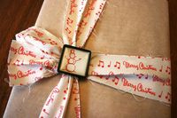 How To Tie A Gift with Only a Ribbon Slide