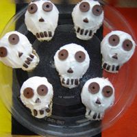 Halloween decorations, traditions, tips, recipes and costume ideas. Save money with ideas for crafts, parties, trick or treating, haunted houses and more.