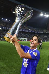 Oliver Torres of FC Porto celebrates with the Portuguese SuperCup trophy after the match between FC Porto and Desportivo das Aves for the Portuguese Super Cup at Estadio Municipal de Aveiro on August 4, 2018 in Aveiro, Portugal.